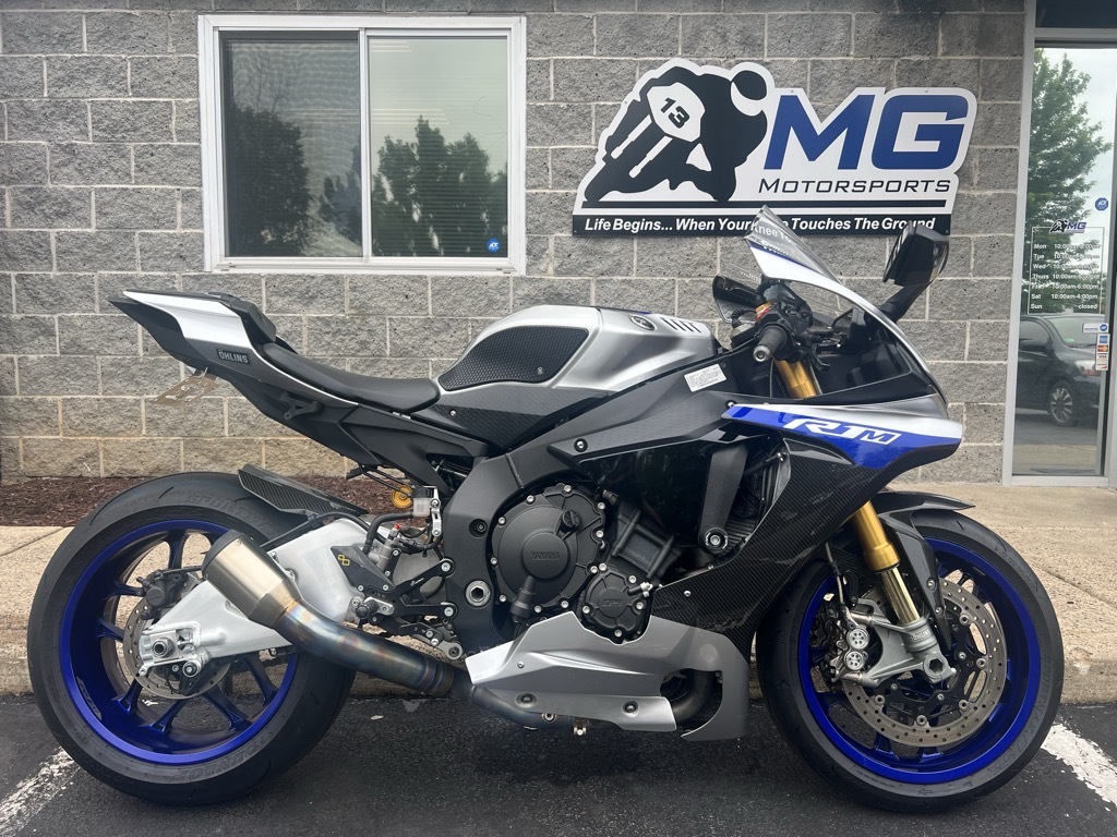 2017 Yamaha YZF R1M R1M in Sterling, VA
