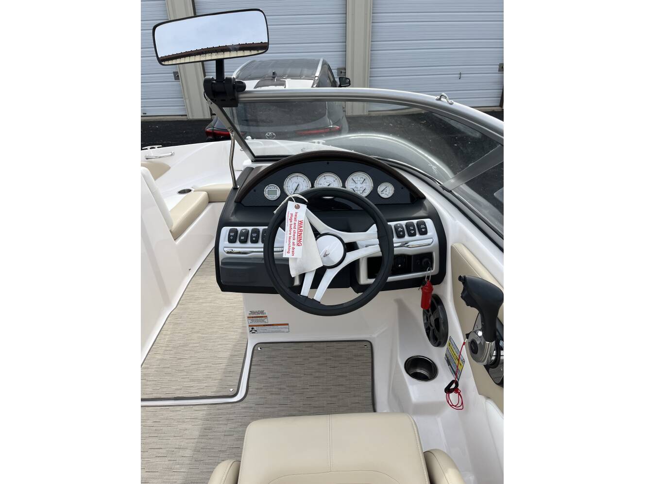 A photo of this 2017 Regal 1900 Es