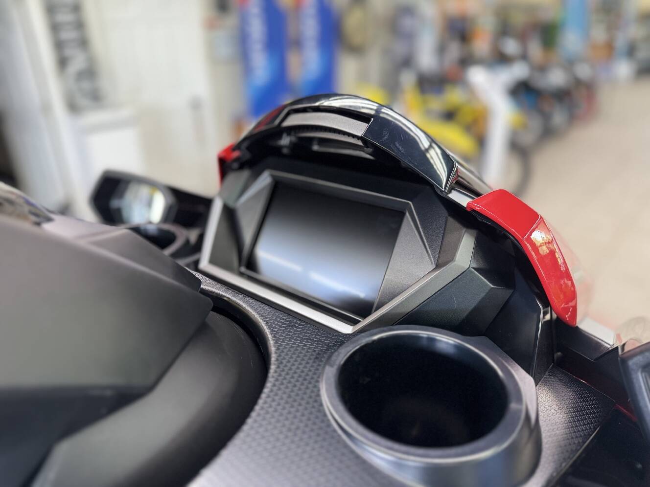 A photo of this 2026 Yamaha WAVERUNNER FX CRUISER HO W/AUDIO