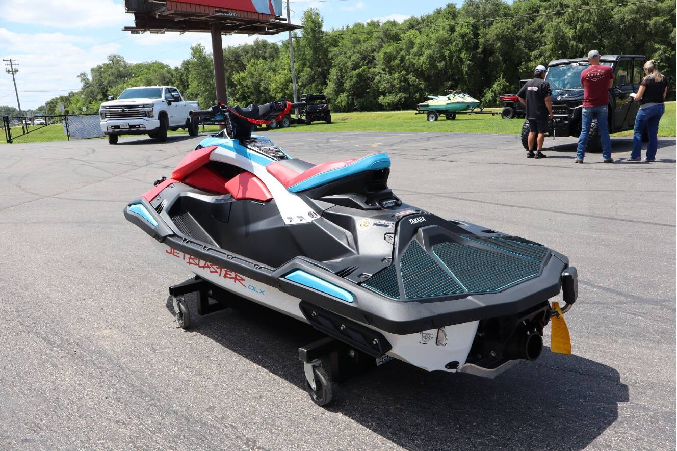 A photo of this 2025 Yamaha JetBlaster DLX 2-Up