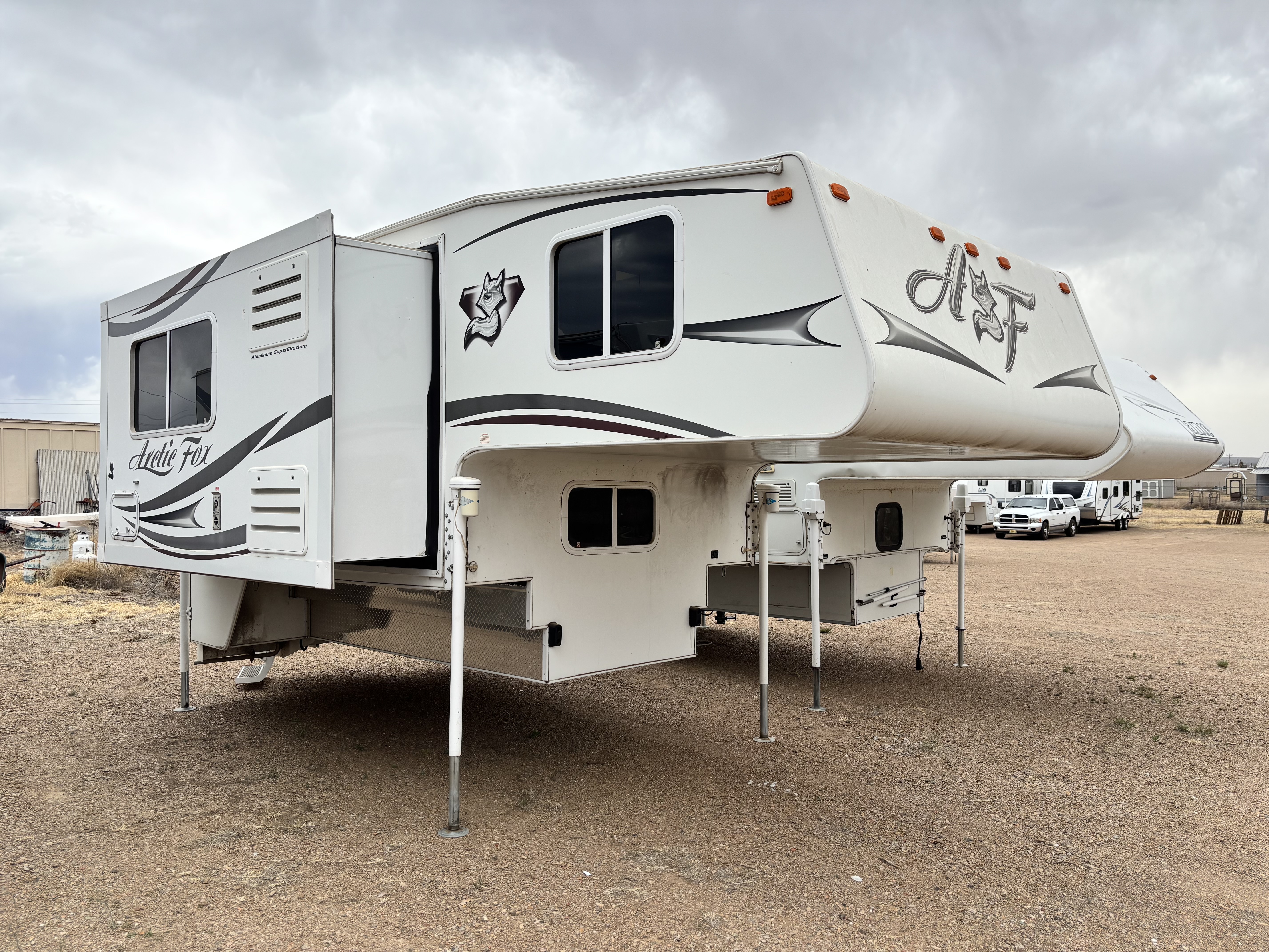 2014 Northwood Mfg ARCTIC FOX 990 in moriarty NM
