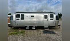 2018 Airstream FLYING CLOUD 26U TWIN RV