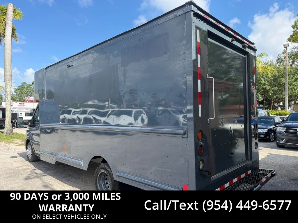 2021 FORD TRANSIT 178" in Miami, FL