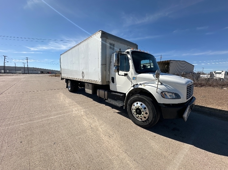 2019 FREIGHTLINER BUSINESS CLASS M2 106 in Waxahachie, TX