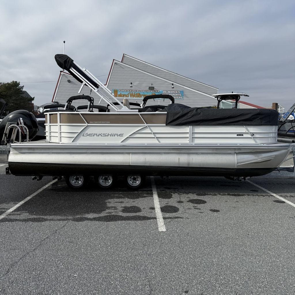 2025 Berkshire Pontoons 22CL CTS 2.75 NAN in fenwick island DE