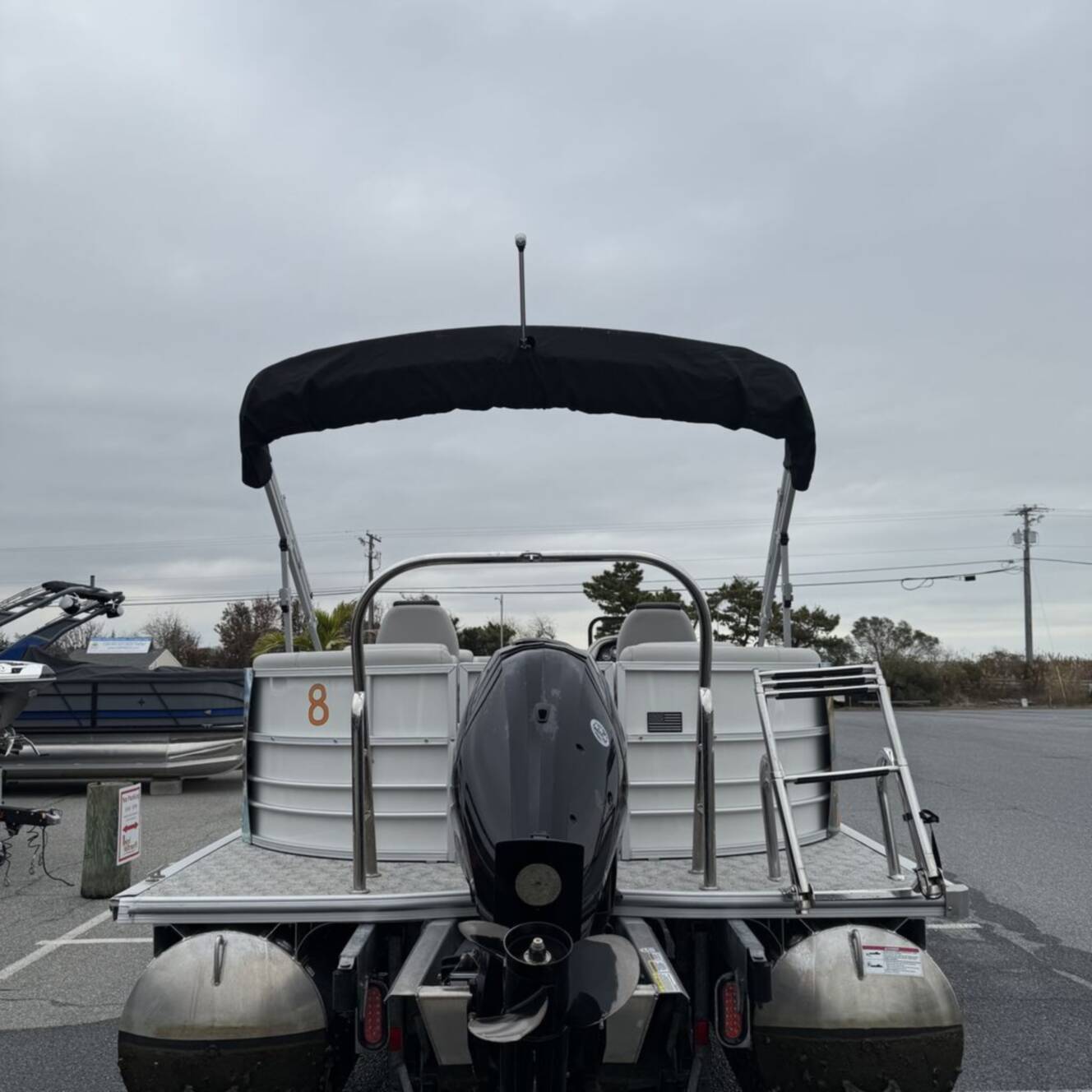 A photo of this 2025 Berkshire Pontoons 22RFX LE 2.75
