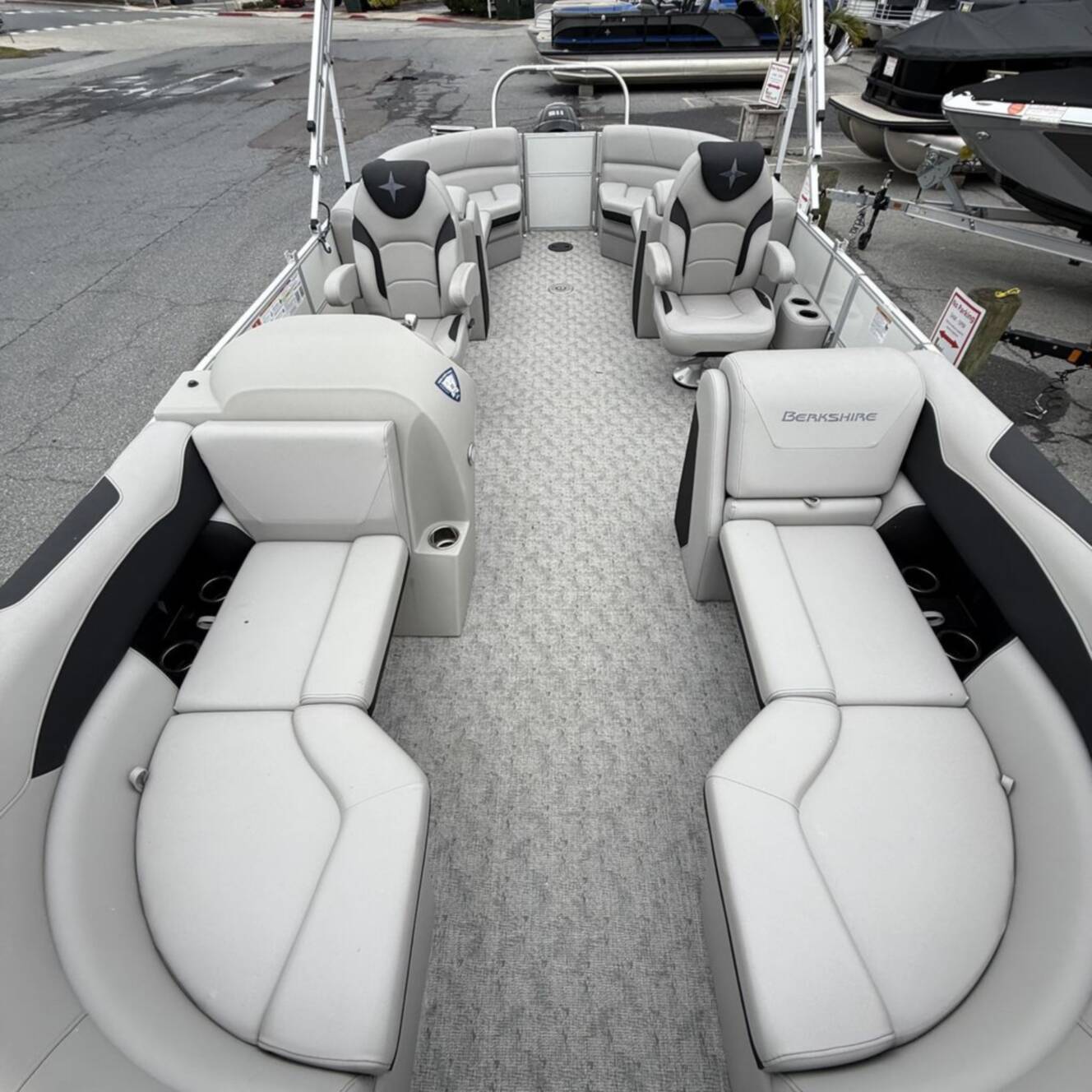 A photo of this 2025 Berkshire Pontoons 22RFX LE 2.75