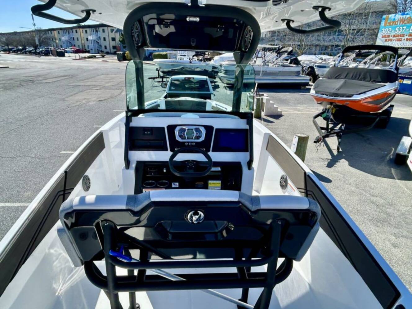 A photo of this 2024 Scarab 255 Open ID