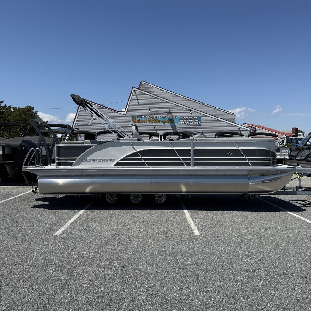 2026 Berkshire Pontoons 23CL STS 3.0 283SLX in fenwick island DE