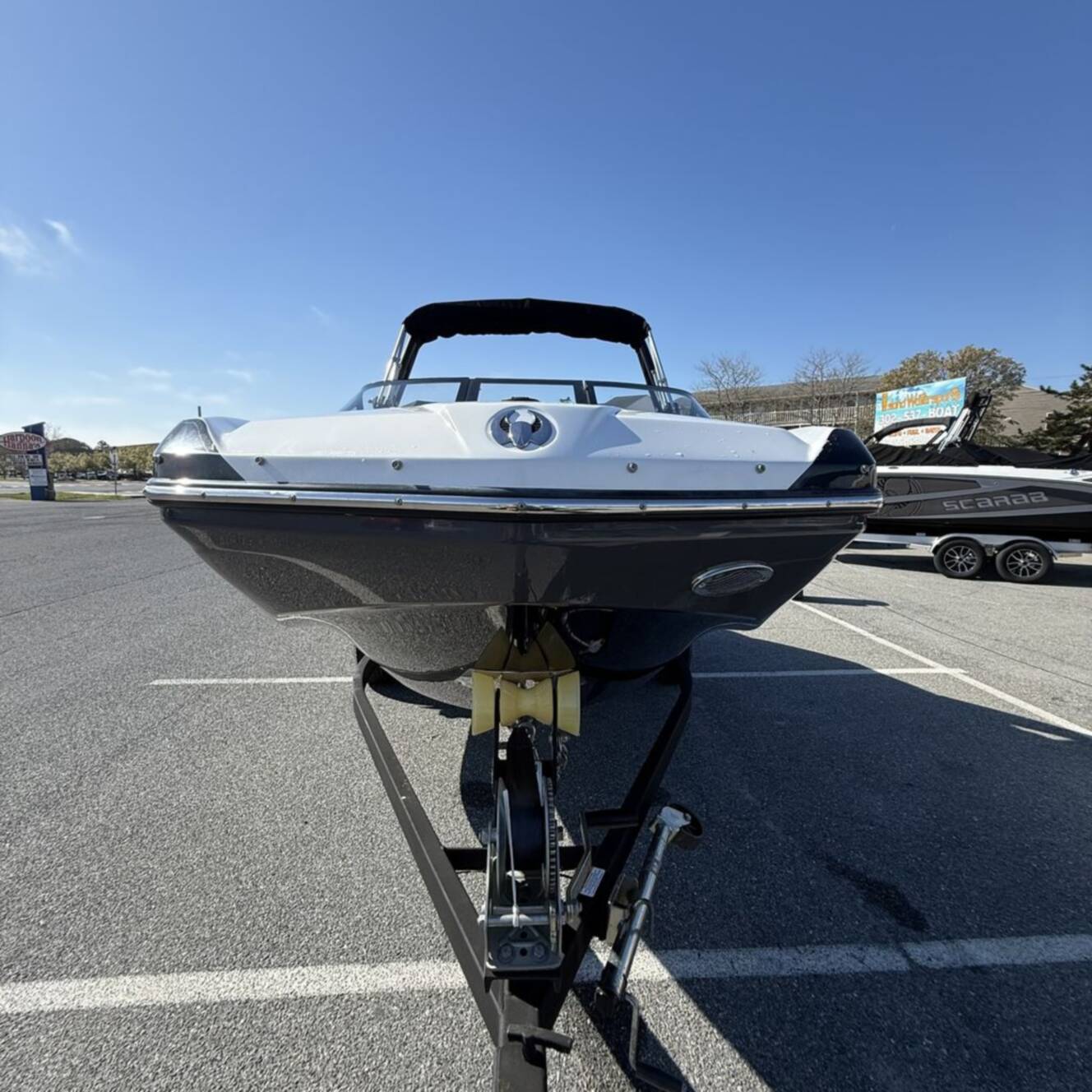 A photo of this 2024 Scarab 195 ID