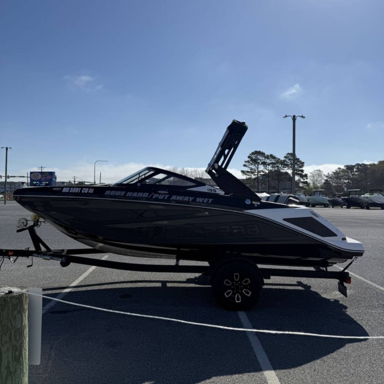 A photo of this 2024 Scarab 195 ID
