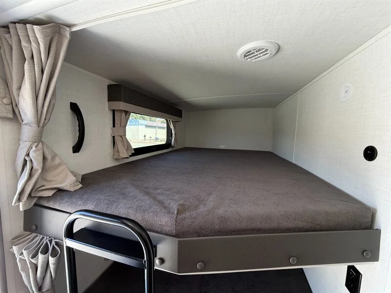 2026 Forest River Rockwood UltraLite 2706BH