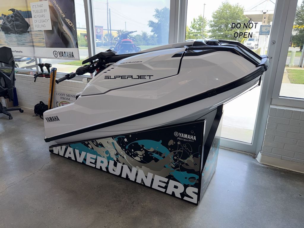 2025 Yamaha Waverunners SuperJet® NAN in georgetown SC