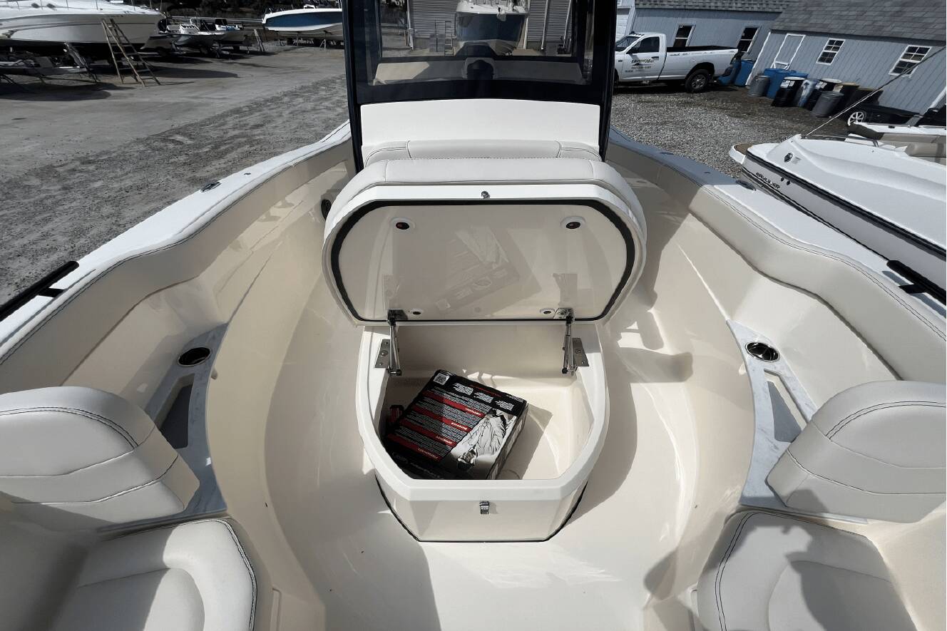 A photo of this 2026 Scout 240 XSF