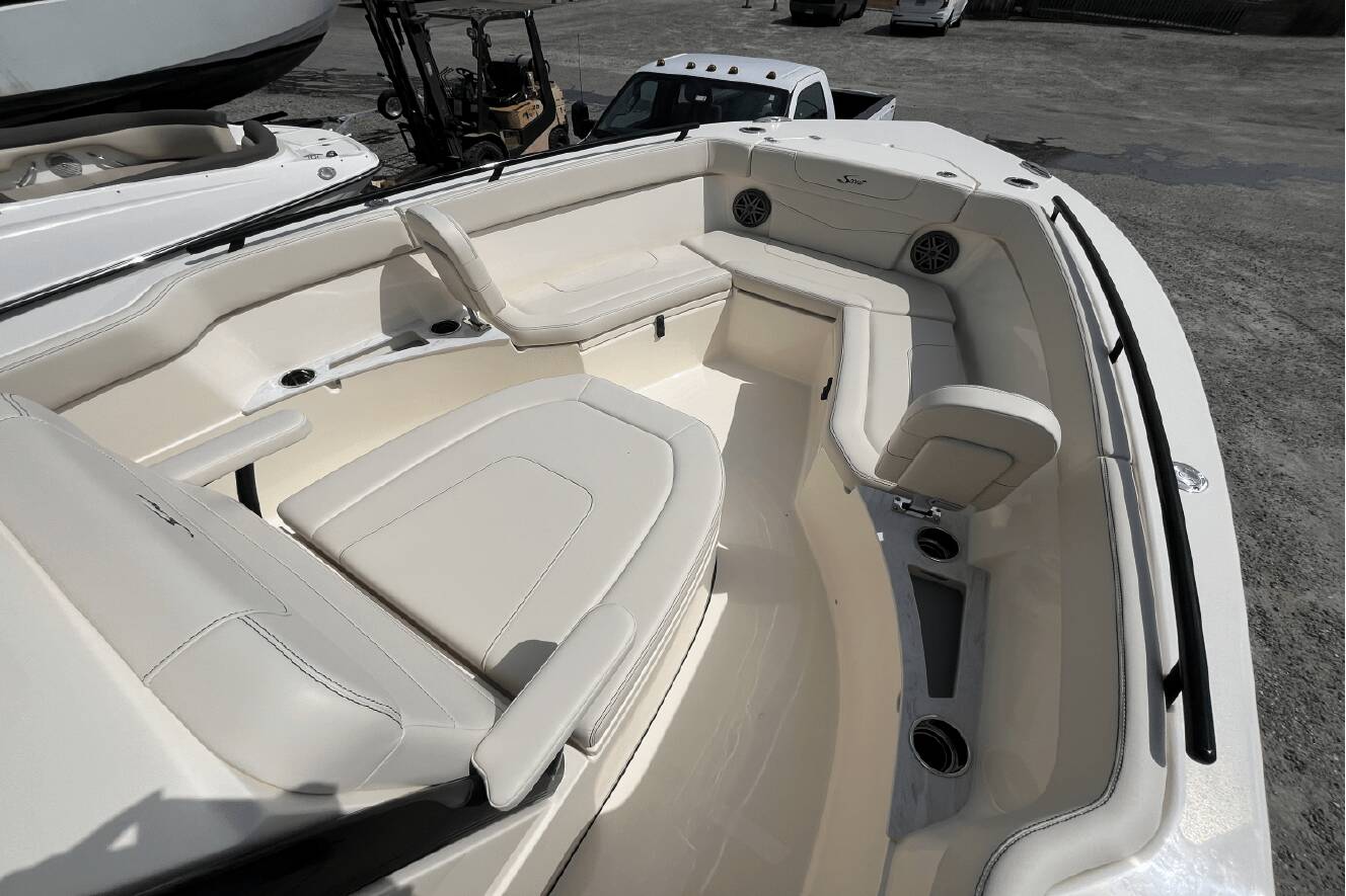 A photo of this 2026 Scout 240 XSF