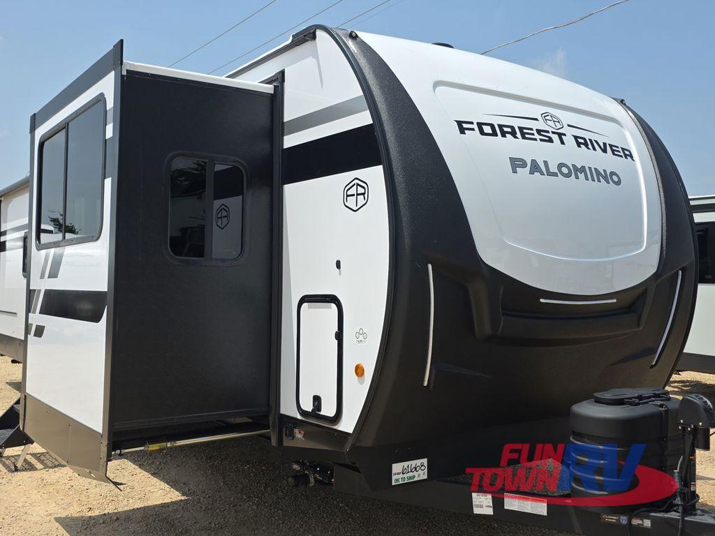 2026 Forest River Rv SolAire 3300FLBS in san angelo TX