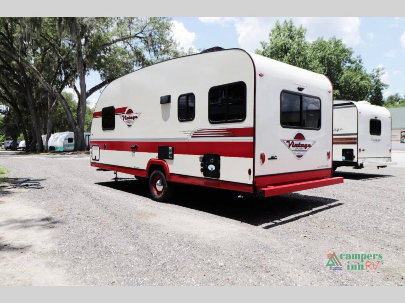 A photo of this 2026 Gulf Stream Rv Vintage Cruiser 19TWD