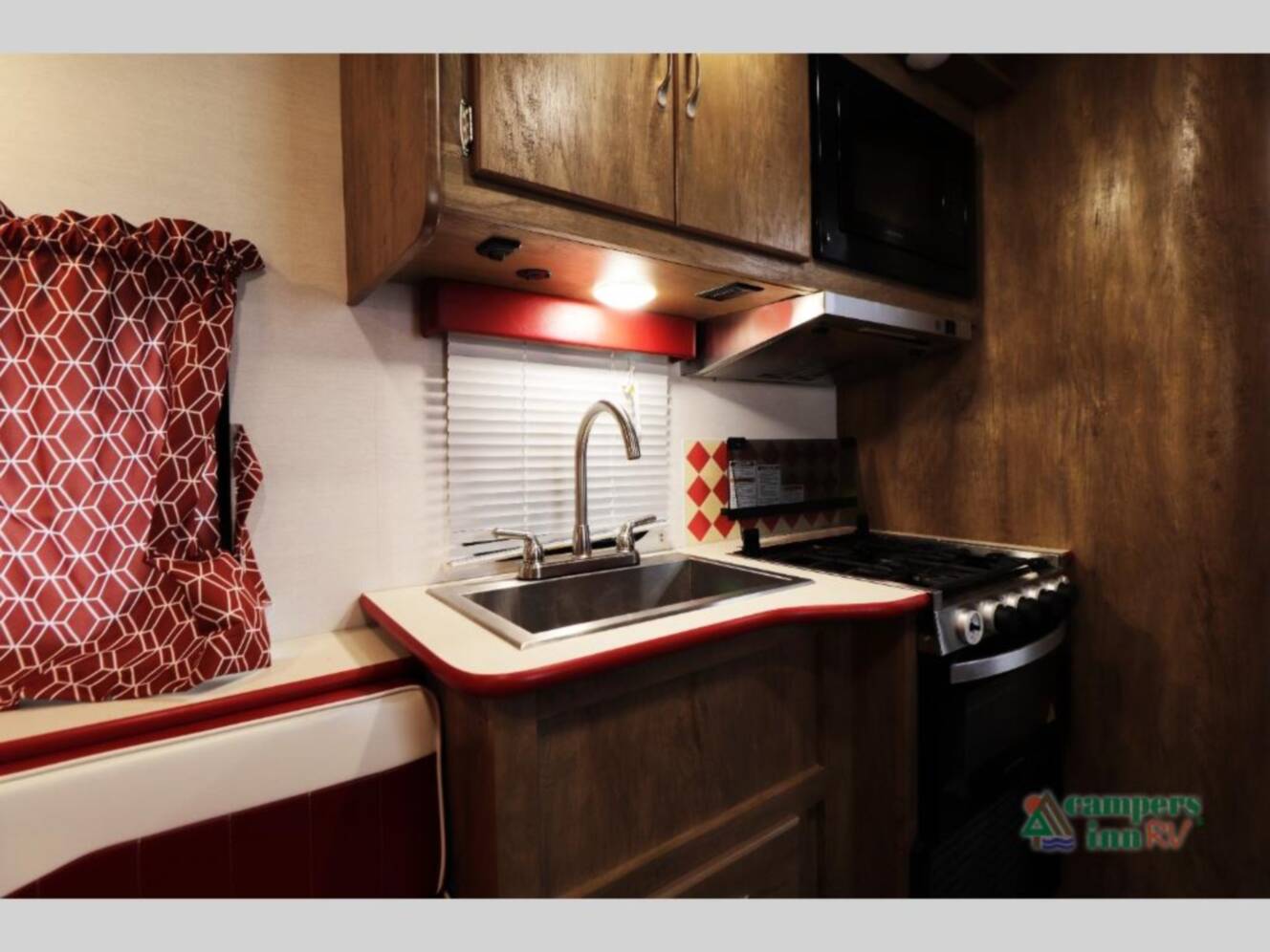 A photo of this 2026 Gulf Stream Rv Vintage Cruiser 19TWD