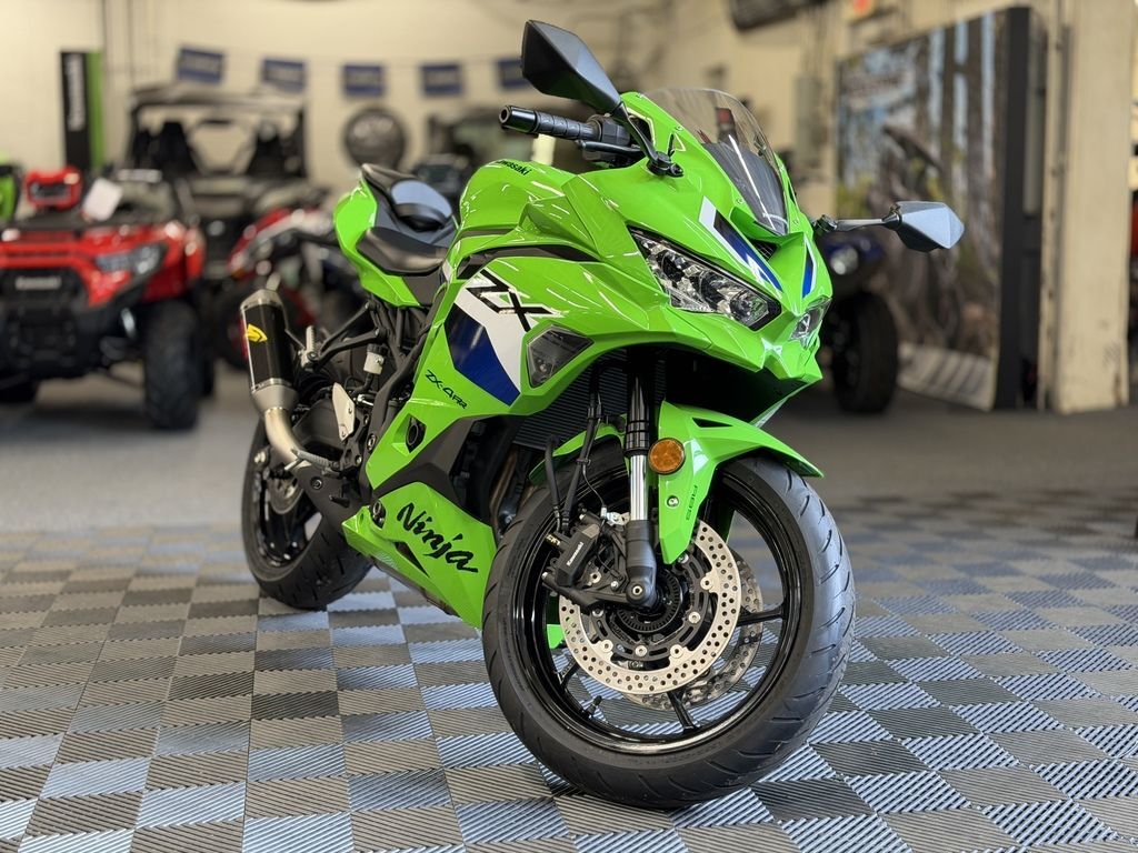 Honda,kawasaki,triumph,victory,yamaha Ninja ZX-4RR Motorcycles For
