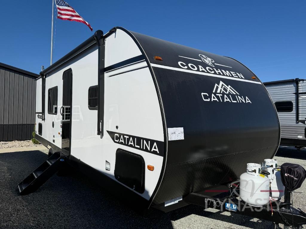 2026 Coachmen Rv Catalina Summit Series 8 261BH in bunker hill IN