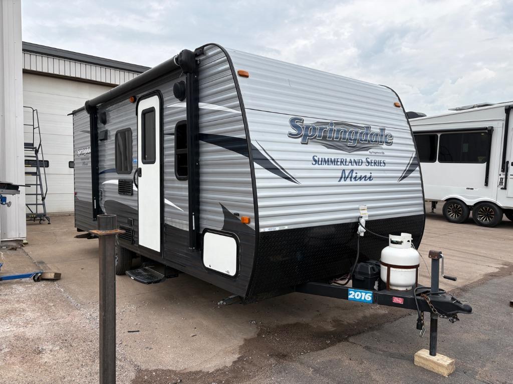2017 Keystone Rv Summerland Mini 1800BH in chippewa falls WI
