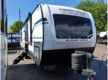 2025 Forest River Cherokee Alpha Wolf 280QBS Review image