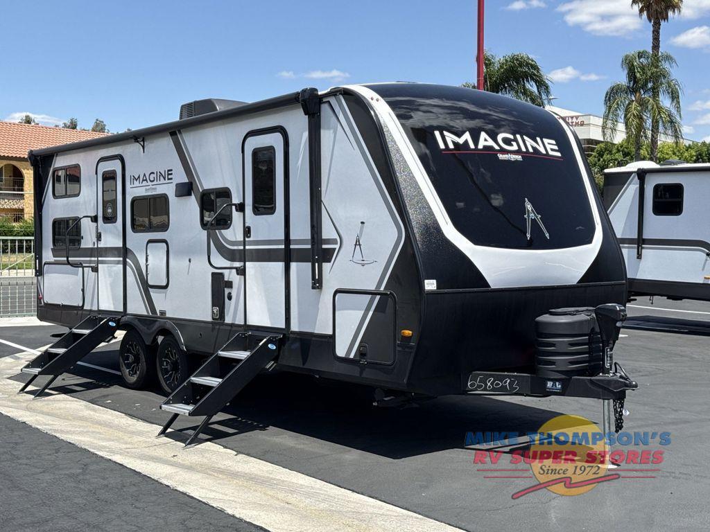 2026 Grand Design Imagine 2470BH RV