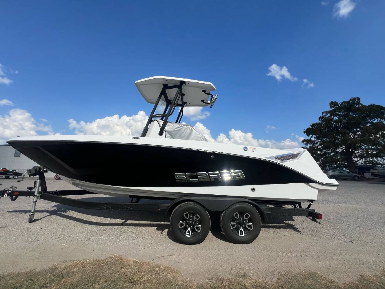 A photo of this 2025 Scarab 235 OPEN SE
