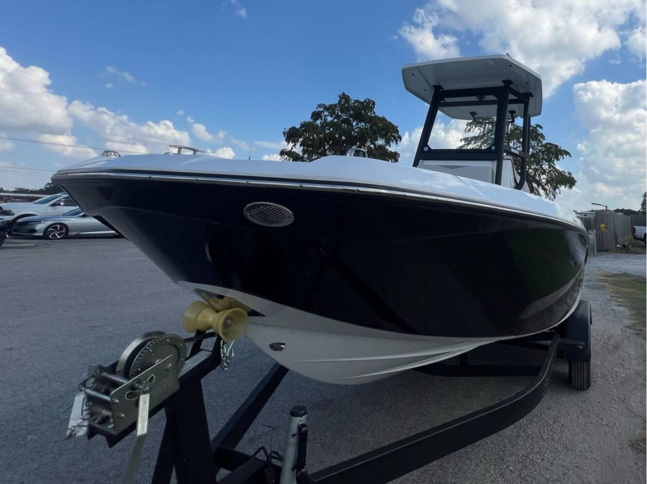 A photo of this 2025 Scarab 235 OPEN SE