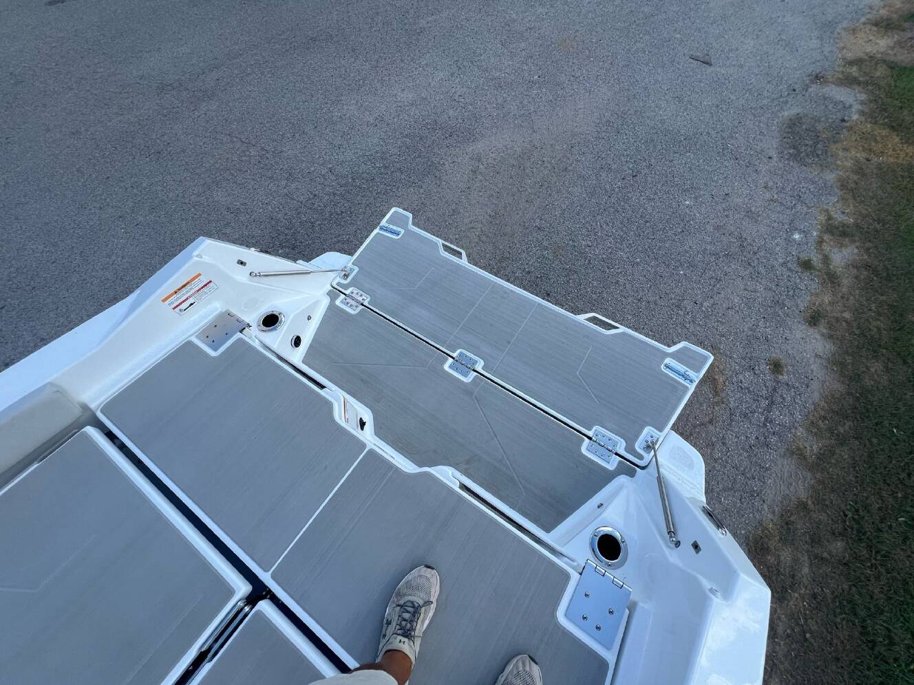 A photo of this 2025 Scarab 235 OPEN SE