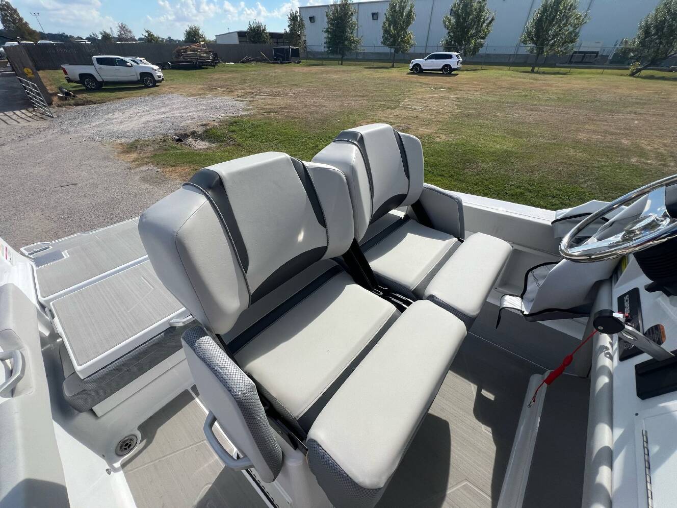 A photo of this 2025 Scarab 235 OPEN SE