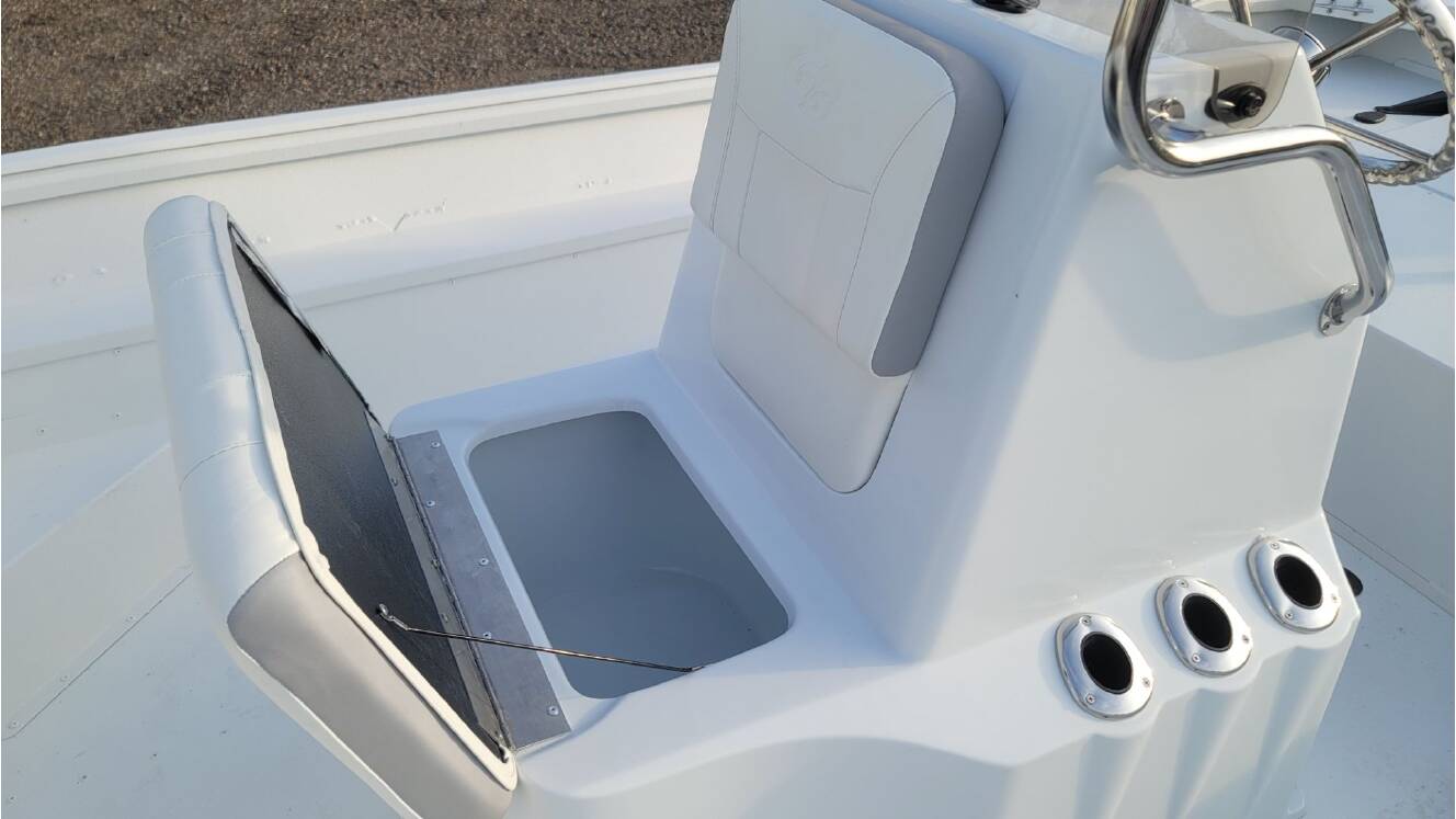 A photo of this 2026 G3 Boats BAY 17