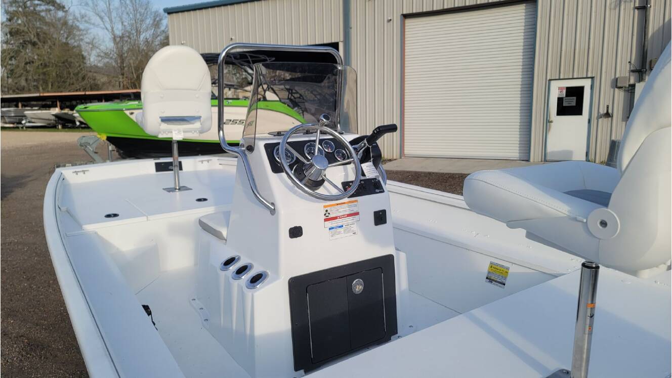 A photo of this 2026 G3 Boats BAY 17