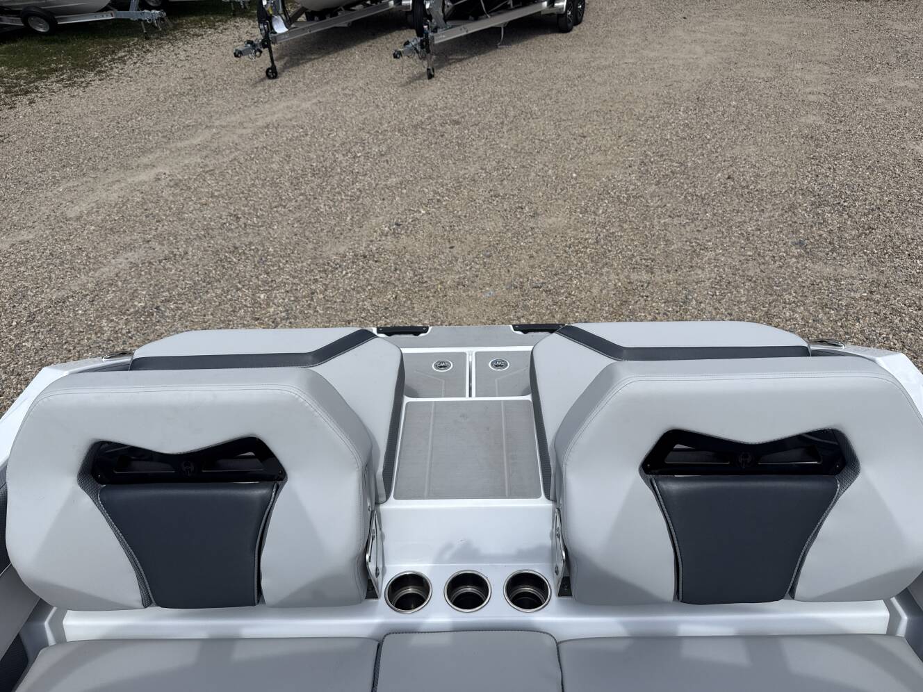 A photo of this 2026 Scarab 235 SE