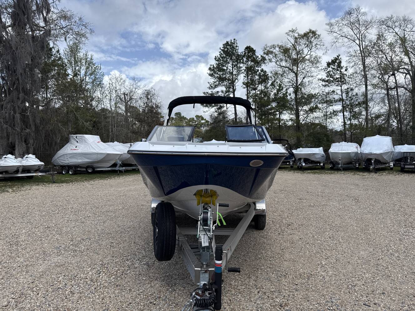 A photo of this 2026 Scarab 235 SE