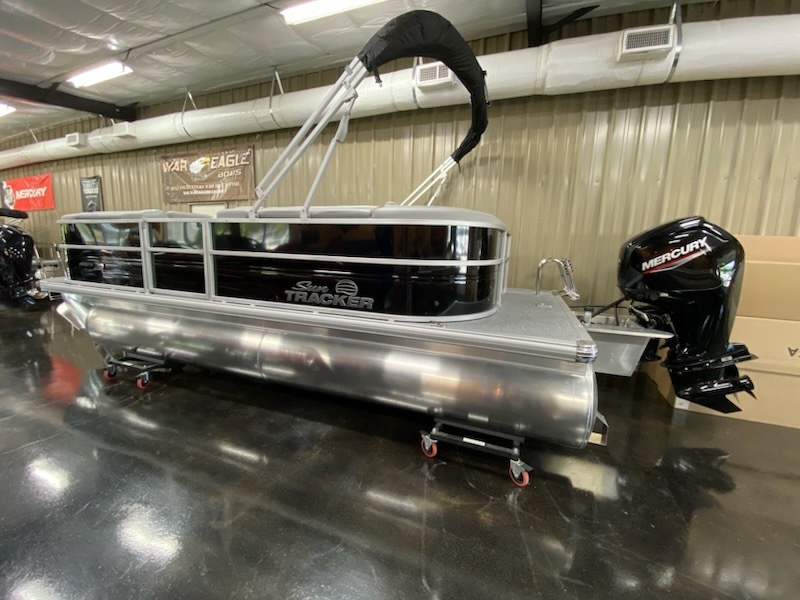 2026 Sun Tracker Party Barge® 20 DLX in lexington TN