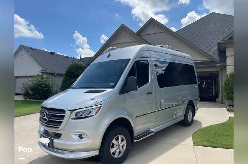 2023 Airstream Interstate 19 Tommy Bahama 4x4 in denton TX