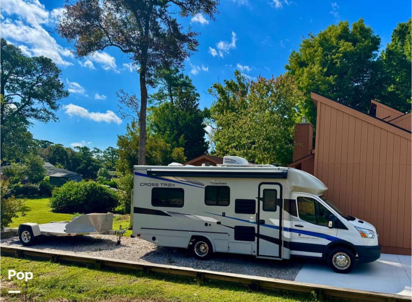 A photo of this 2018 Coachmen Cross Trek 21XG