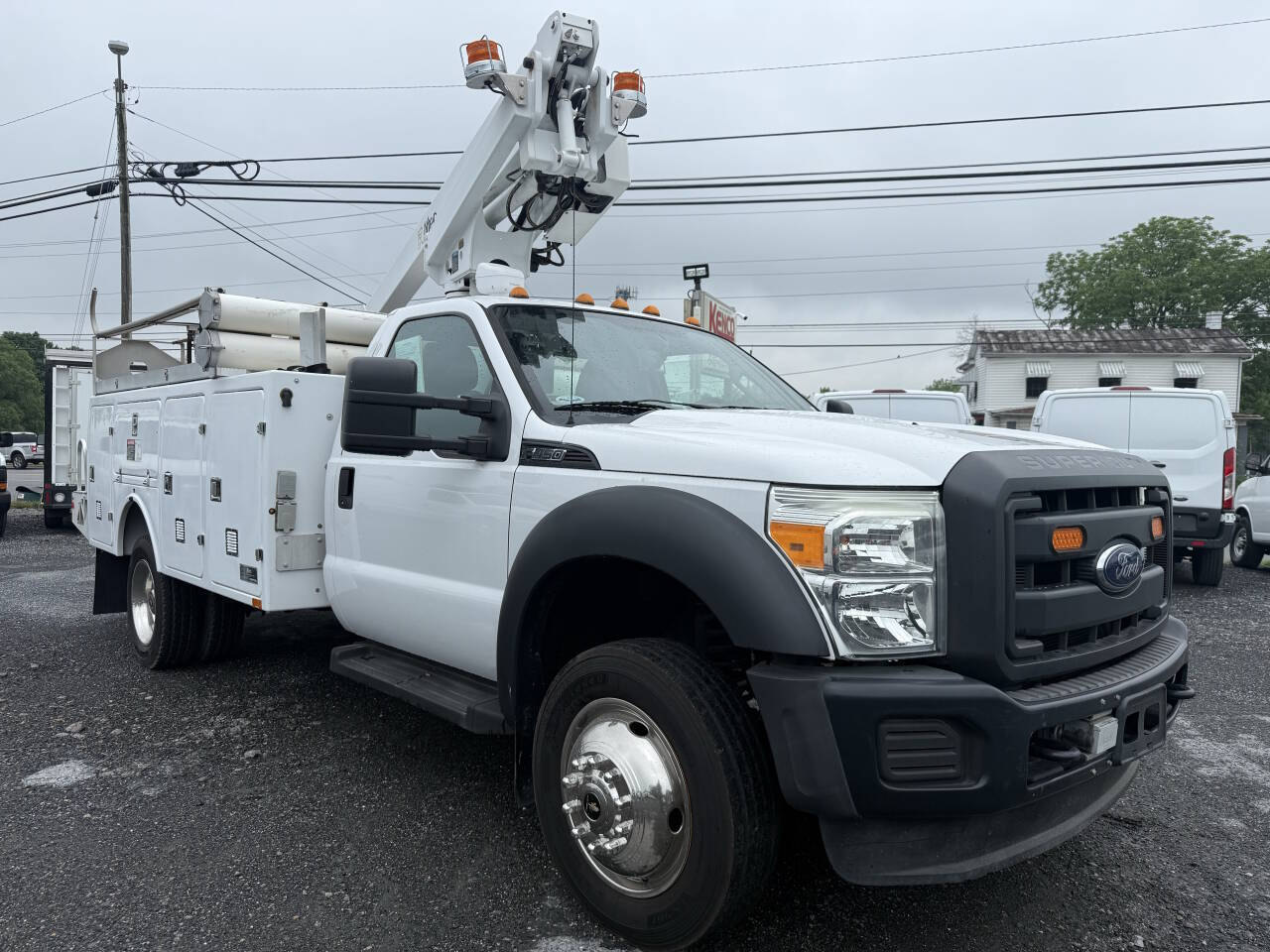 2015 FORD F450 Bucket Truck in Harrisonburg, VA