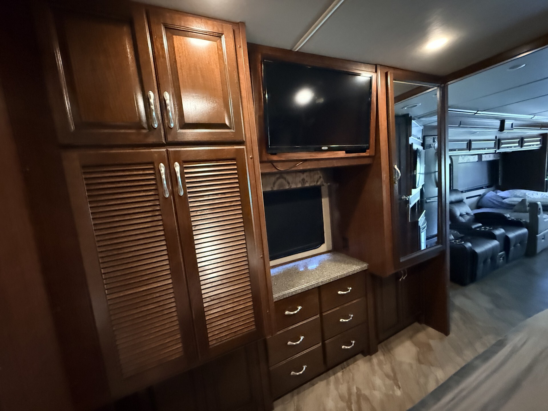 2016 Fleetwood BOUNDER 35K RV