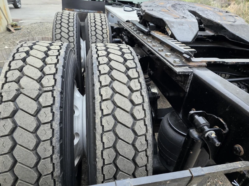2021 KENWORTH T680