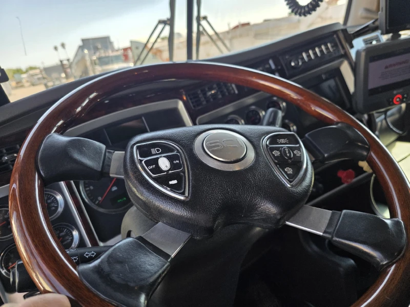 2014 KENWORTH W900L