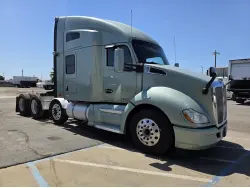 2021 KENWORTH T680