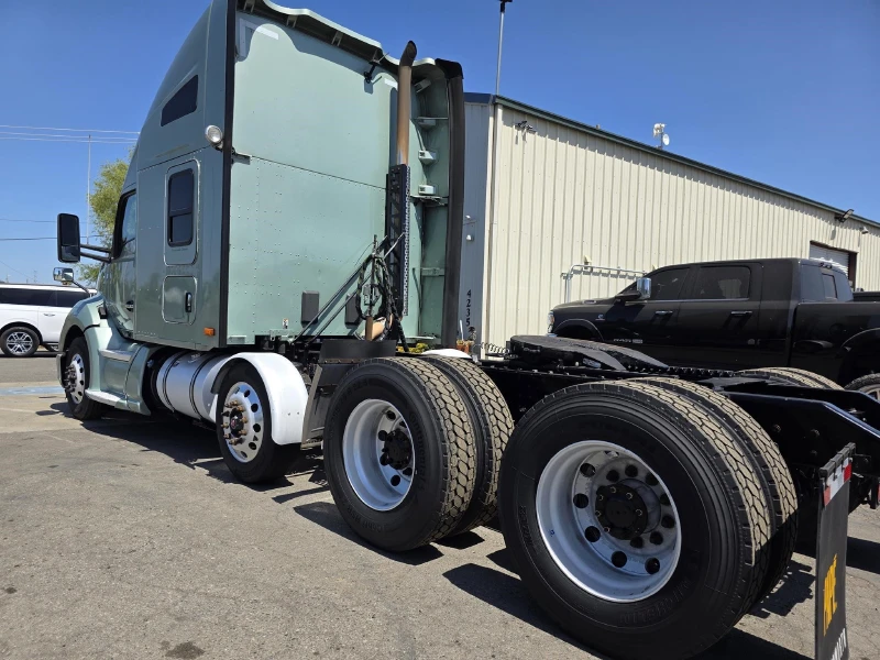 2021 KENWORTH T680