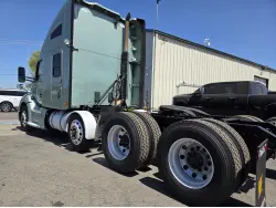 2021 KENWORTH T680