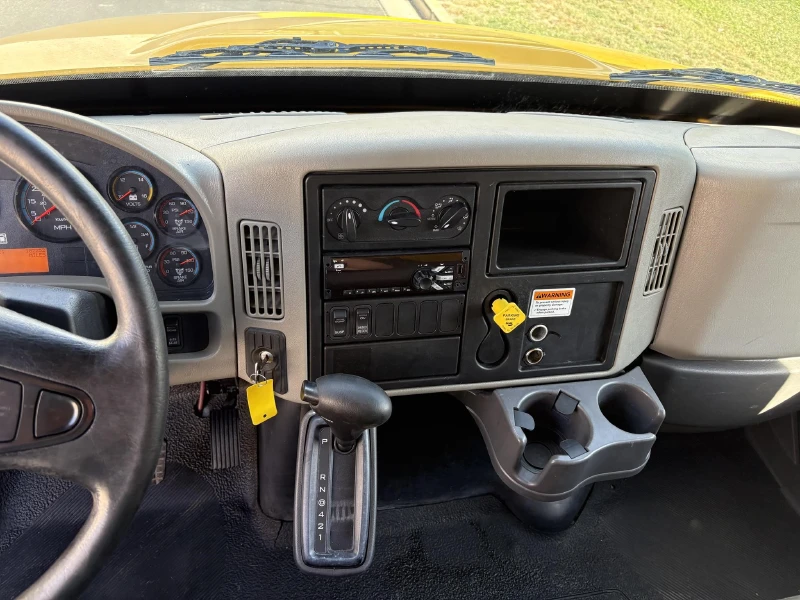 2019 INTERNATIONAL DURASTAR 4300