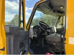 2019 INTERNATIONAL DURASTAR 4300