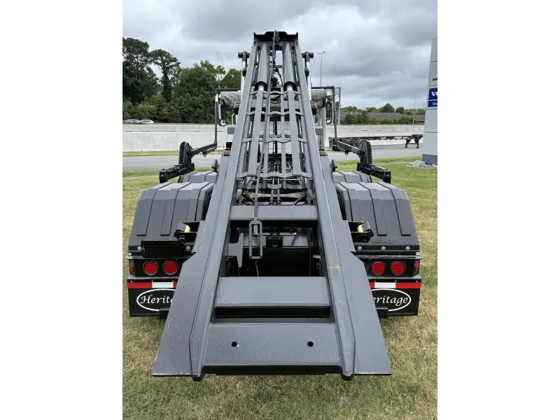 2026 MACK GRANITE 64BR