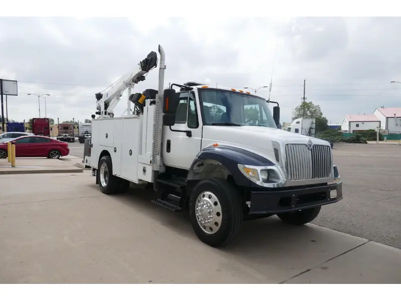 2007 INTERNATIONAL WORKSTAR 7400