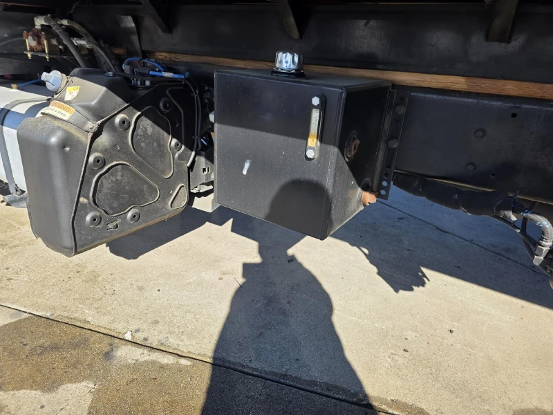2014 FREIGHTLINER BUSINESS CLASS M2 106